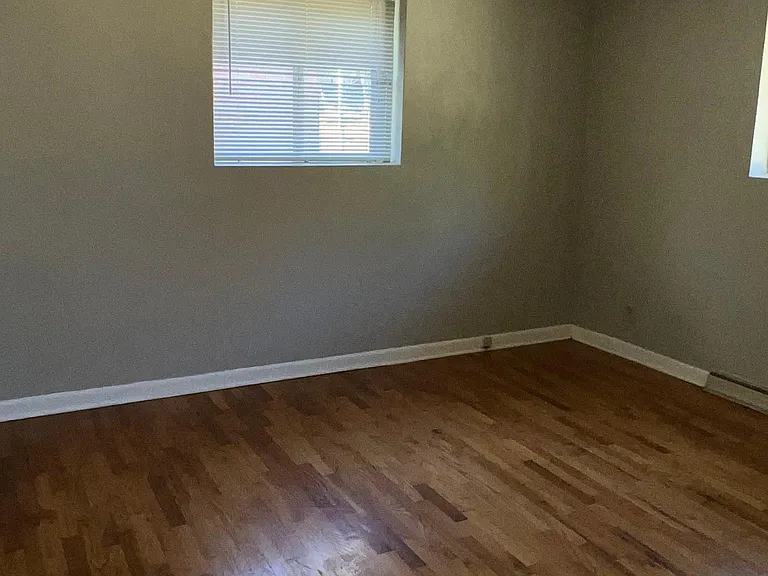 1316 Wayne St — Photo 9