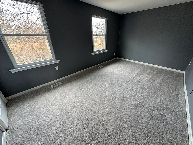 15 Running Ct — Photo 25