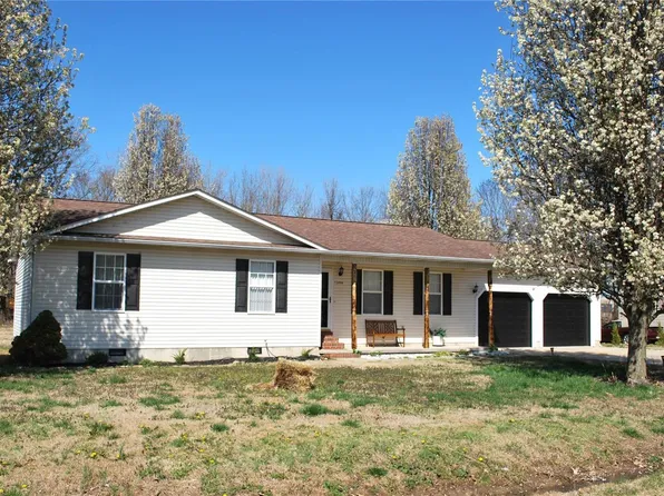 1304 Susan St, Dexter, MO 63841