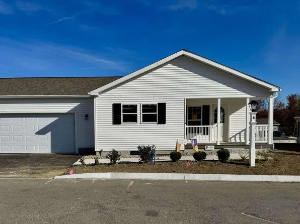 8 Friendship Court, Berwick, ME 03901