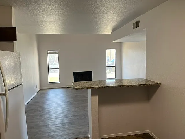 4956 Greenslope Dr — Photo 2