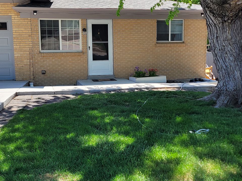 Front of apartment