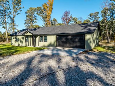 23350 Marvel Dr, Lebanon, MO, 65536