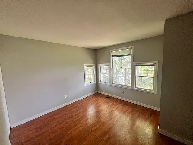 11 Amity Pl — Photo 13