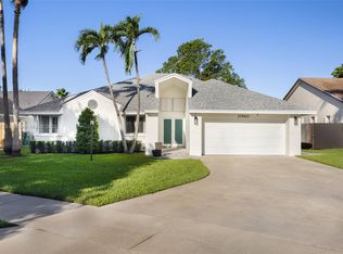 21960 SW 98th Ave, Cutler Bay, FL 33190
