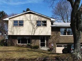 102 E Metzger Ave, Butler, PA 16001