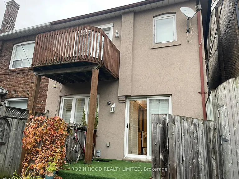 30 Coolmine Rd — Photo 2