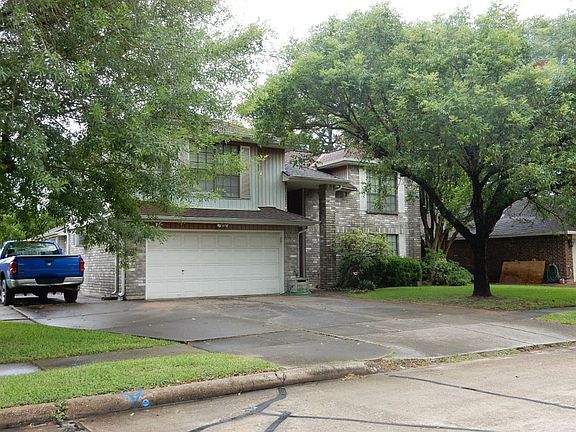 3rd image of 1818 Asbury Ln