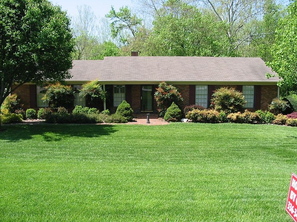 Beautiful Landscaping!