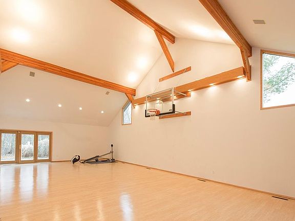 5th image of 22053 Little Brook Way