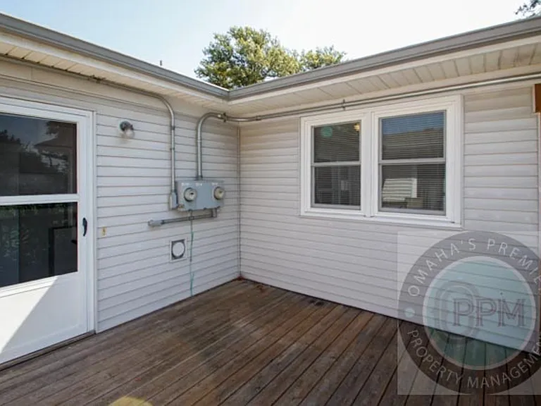 12317 Weir St — Photo 24