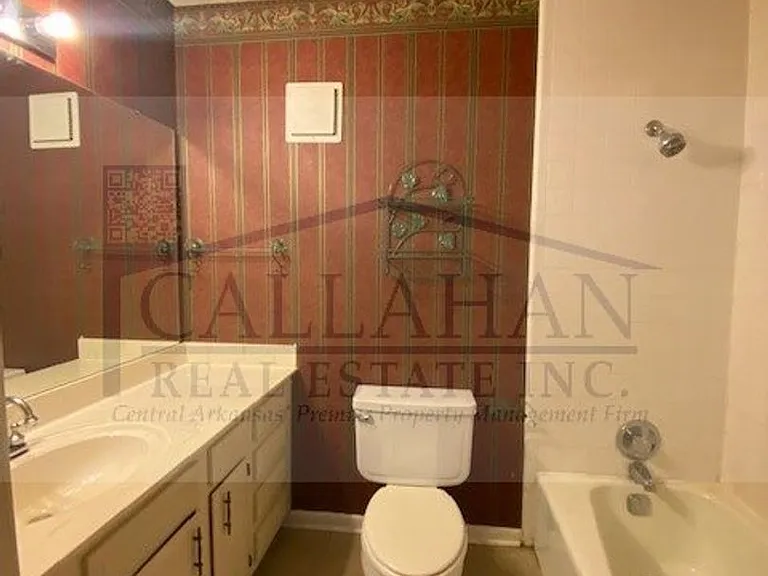 8 Towne Park Ct #10 — Photo 14