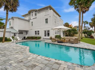 890 Beach Ave, Atlantic Beach, FL 32233
