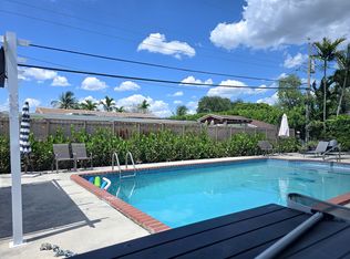 8321 SW 47th St #2, Miami, FL 33155