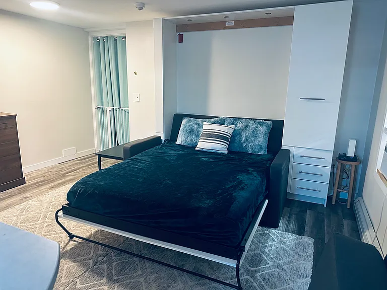 20 Pine St #5 — Photo 9