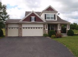 6246 Ladyslipper Cir, Mound, MN 55364