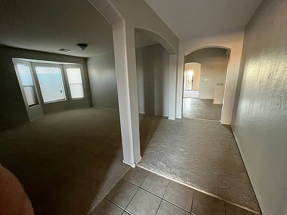 3rd image of 41247 N Rose Ln