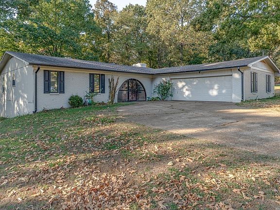 2nd image of 1715 High Ridge Ln