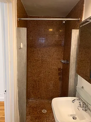 Rented by Bond New York | media 9