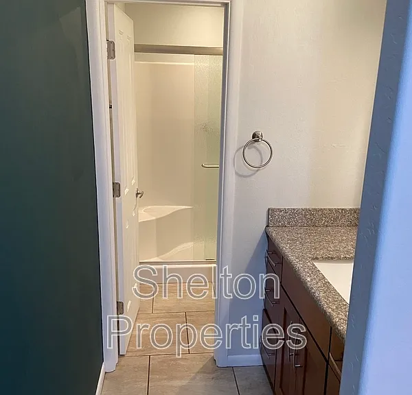 1262 E Avenida Hermosa — Photo 19
