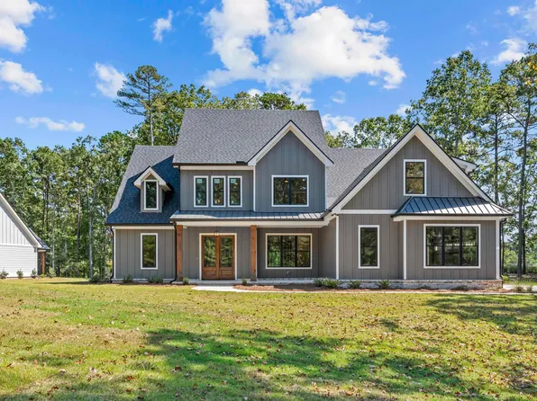 1320 A Lake Dr, Greensboro, GA 30642