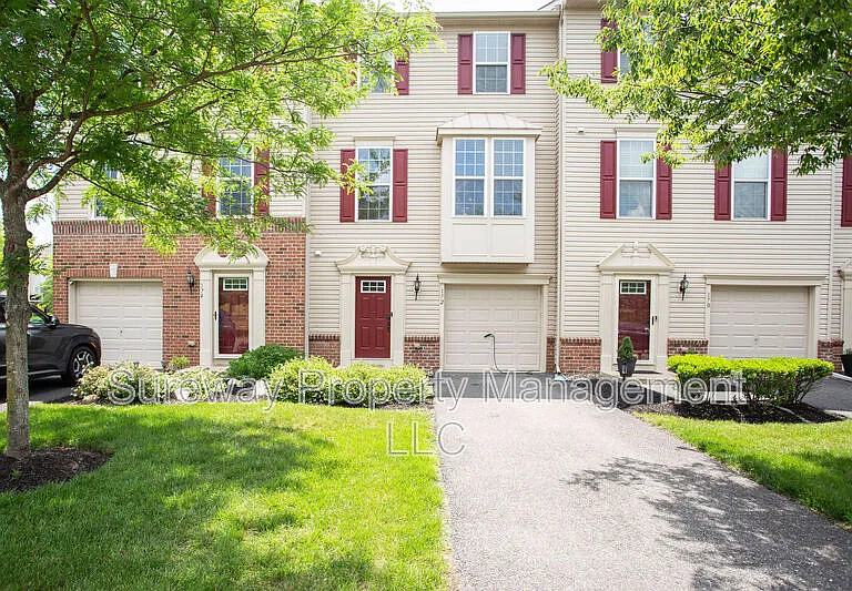 172 Fela Dr — Photo 1