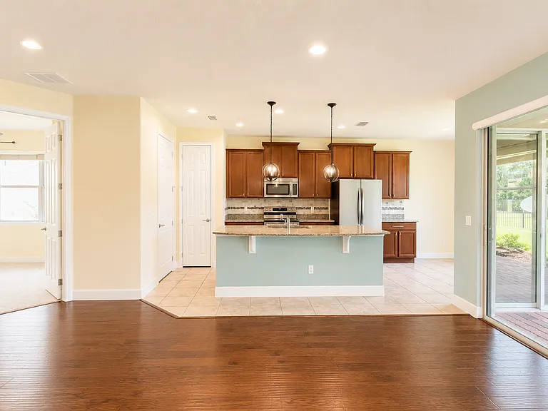 11867 Padua Ln — Photo 6