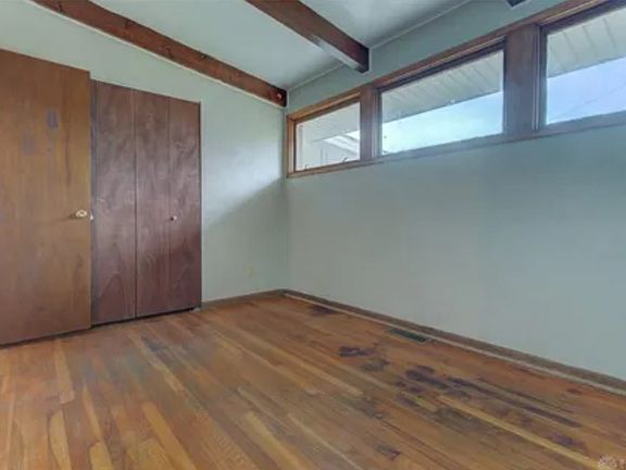 4th image of 611 W Parkwood Ave