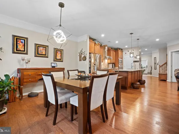 24619 Greysteel Sq, Aldie, VA 20105