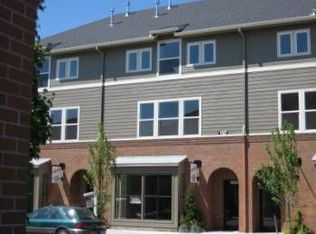 1527 NE Village St, Fairview, OR 97024