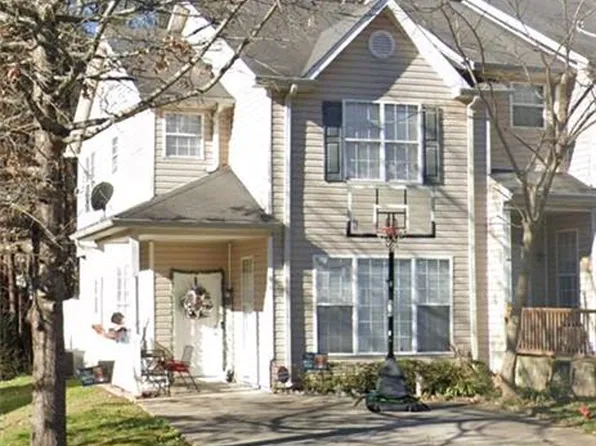 6685 Sunset Hills Blvd, Rex, GA 30273