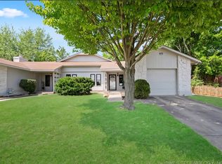 1602-1604 N Hickory Ave, Broken Arrow, OK 74012