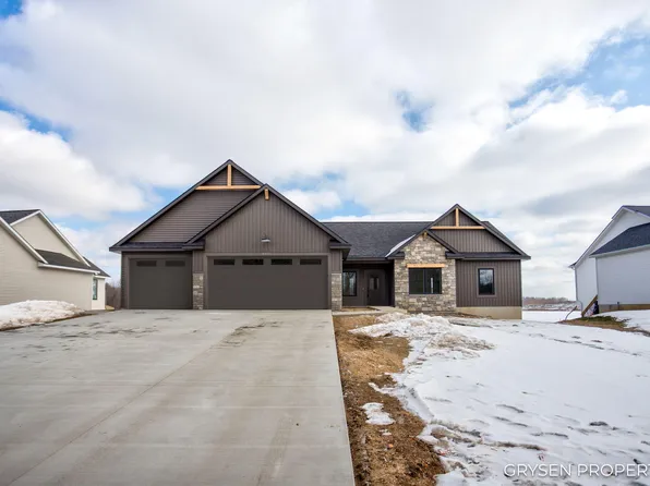 9436 28th Ave, Jenison, MI 49428