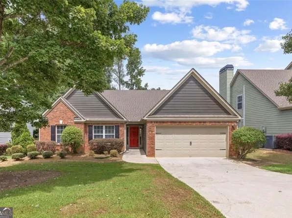 3360 Battlement Cir, Loganville, GA 30052