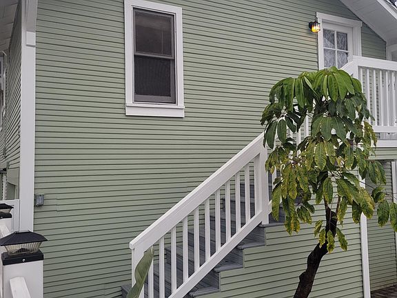 5th image of 5844 S Newlin Ave #5844