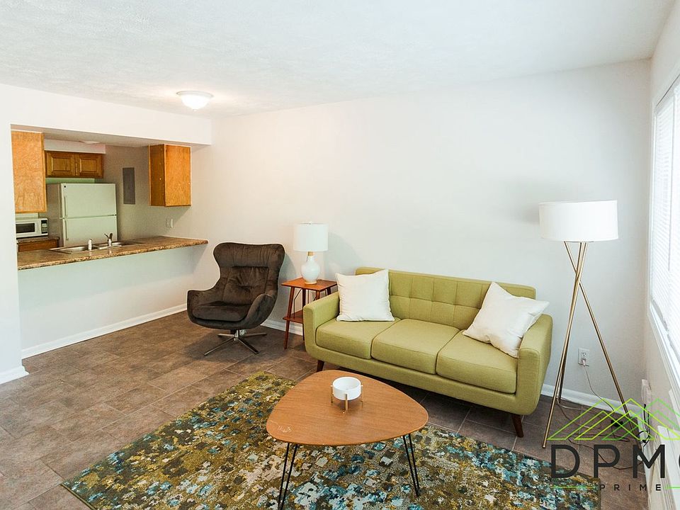 1st image of 319 E Hillsdale St APT 11