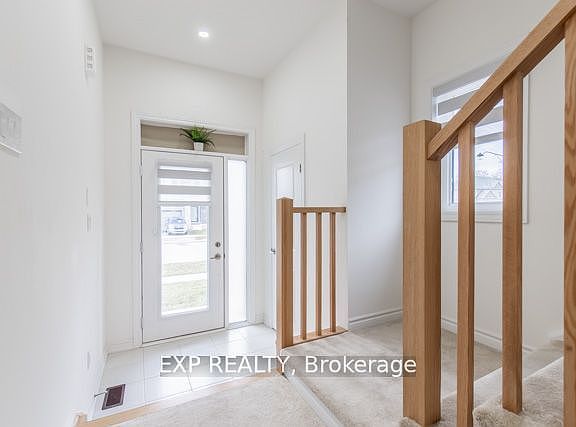 3rd image of 12 Bowery Rd