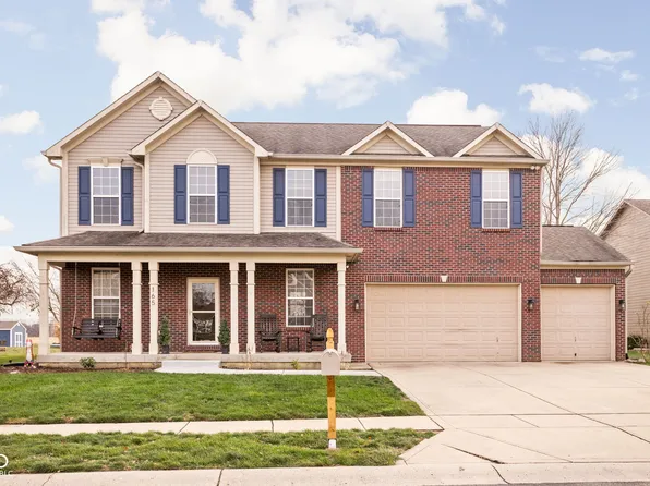 165 Warrington Dr, Pittsboro, IN 46167