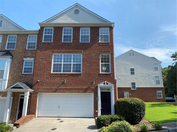 4680 Creekside Villas Way SE