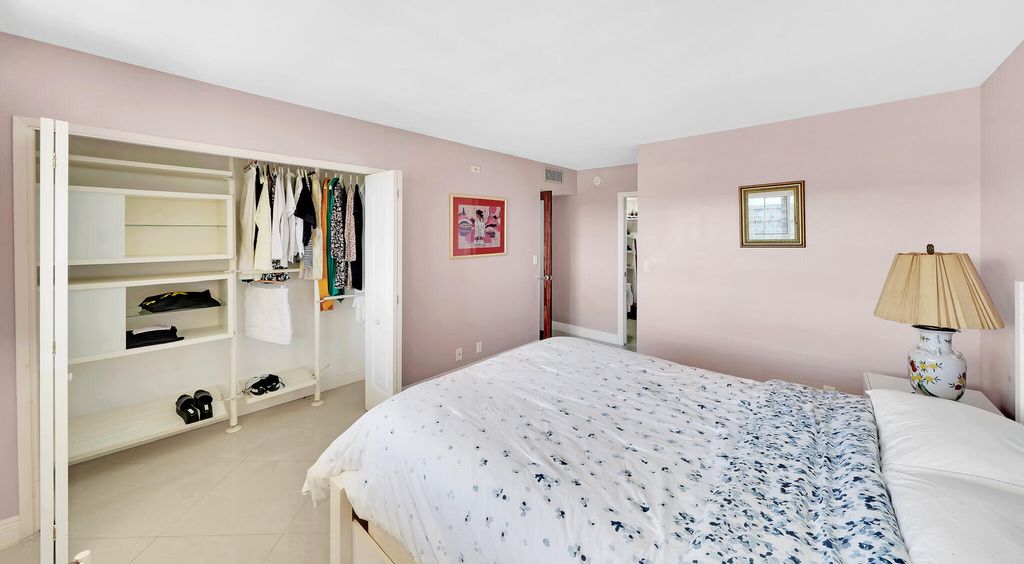 2940 N Course Drive #811, photo 9