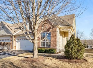 1787 Glenwood Cir #A, Sugar Grove, IL 60554