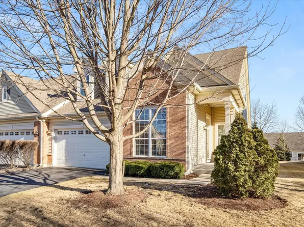 1787 Glenwood Cir #A, Sugar Grove, IL 60554