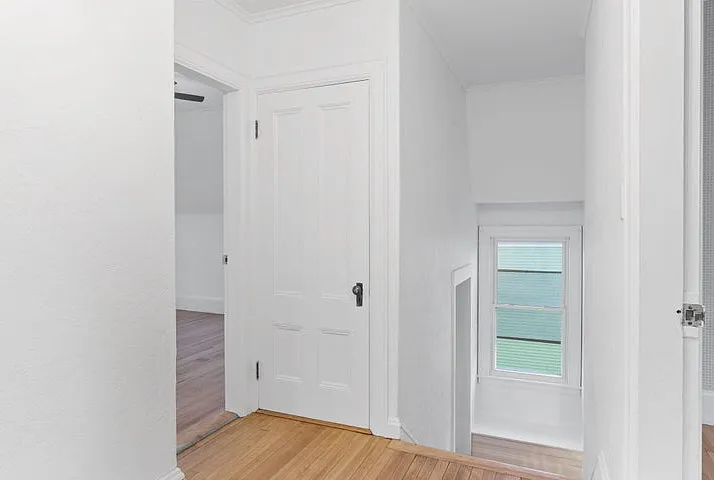 9 Charles St — Photo 10