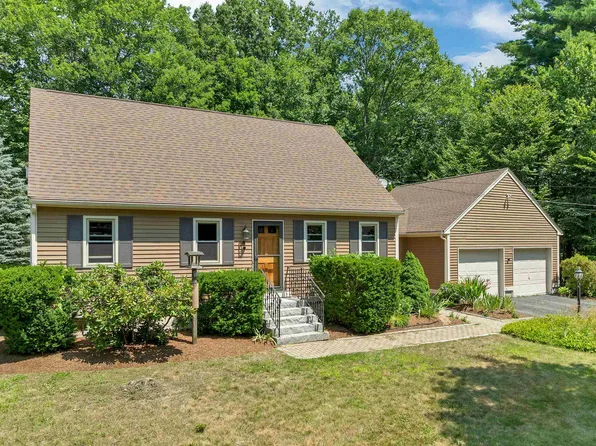 5 Concord Way, Rochester, NH 03867