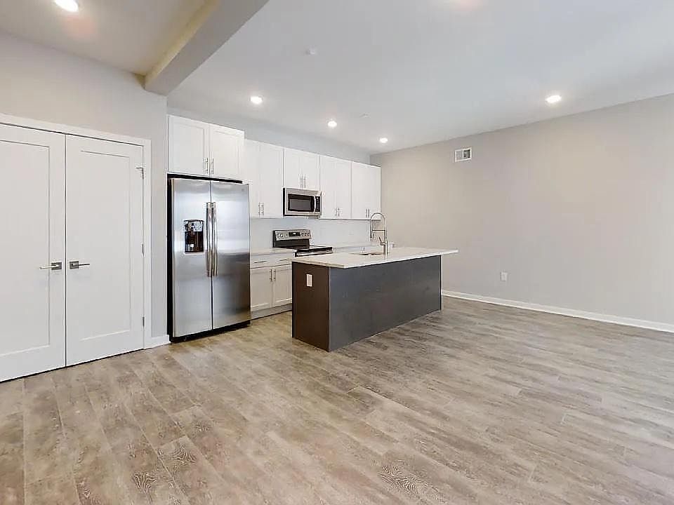 1st image of 1520 N 7th St #1R1