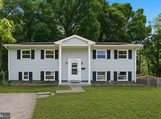 15215 Calexico Ln, Woodbridge, VA 22193