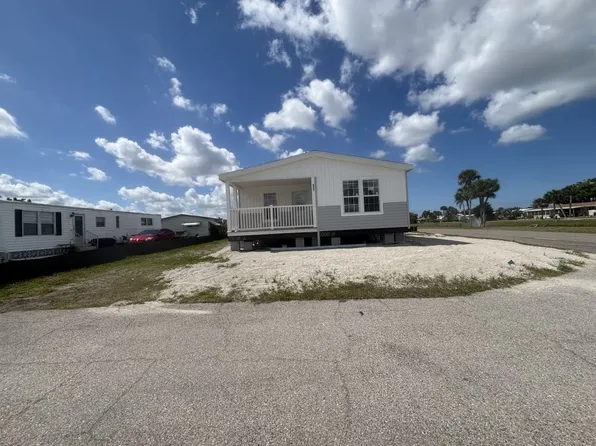 952 E Posadas Ave #582, Venice, FL 34285