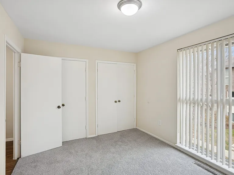 Maplewood Villas — Photo 8