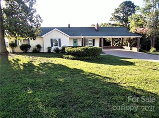 1525 Stony Point Rd, Shelby, NC 28150