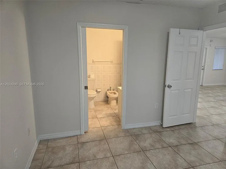 9400 SW 169th St #0 — Photo 11